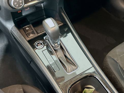 Used 2024 Nissan Kicks SV image 24