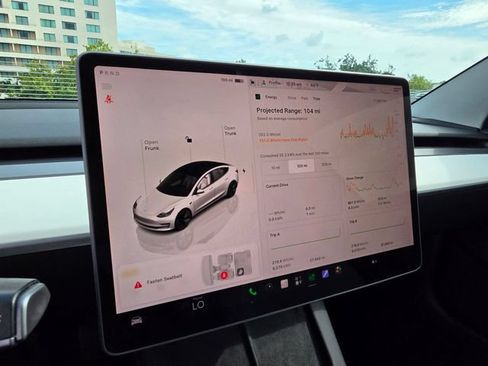 Used 2023 Tesla Model 3 Standard Range RWD image 31