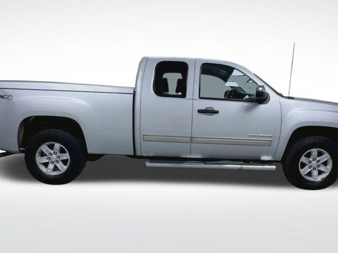 Used 2013 GMC Sierra 1500 SLE w/ Power Tech Package AWD/4WD image 9
