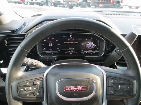 Certified 2024 GMC Sierra 1500 SLT image 26