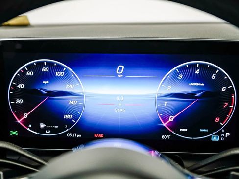 Used 2026 Mercedes-Benz GLC 300 image 25