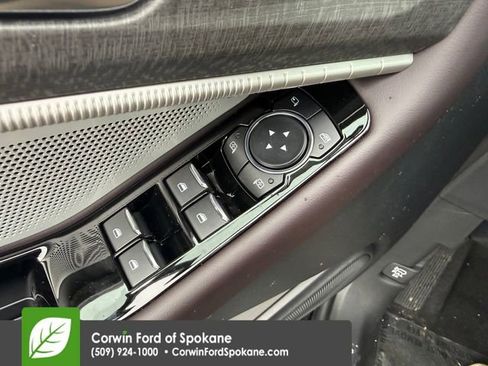 New 2026 Ford Explorer Platinum image 22