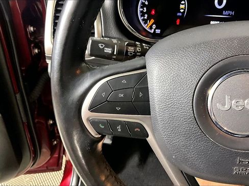 Used 2020 Jeep Grand Cherokee Limited AWD/4WD image 14