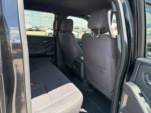 Used 2023 Nissan Frontier SV w/ Midnight Edition Package AWD/4WD image 16