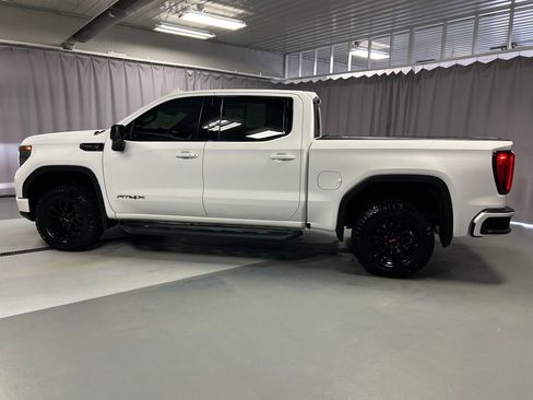 Used 2023 GMC Sierra 1500 AT4X image 4