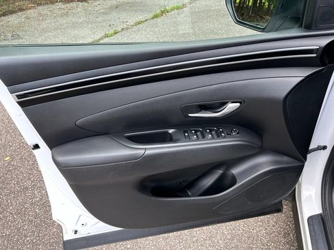 Used 2024 Hyundai Tucson SEL FWD image 14
