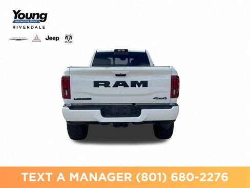 Used 2025 RAM 2500 Laramie AWD/4WD image 4