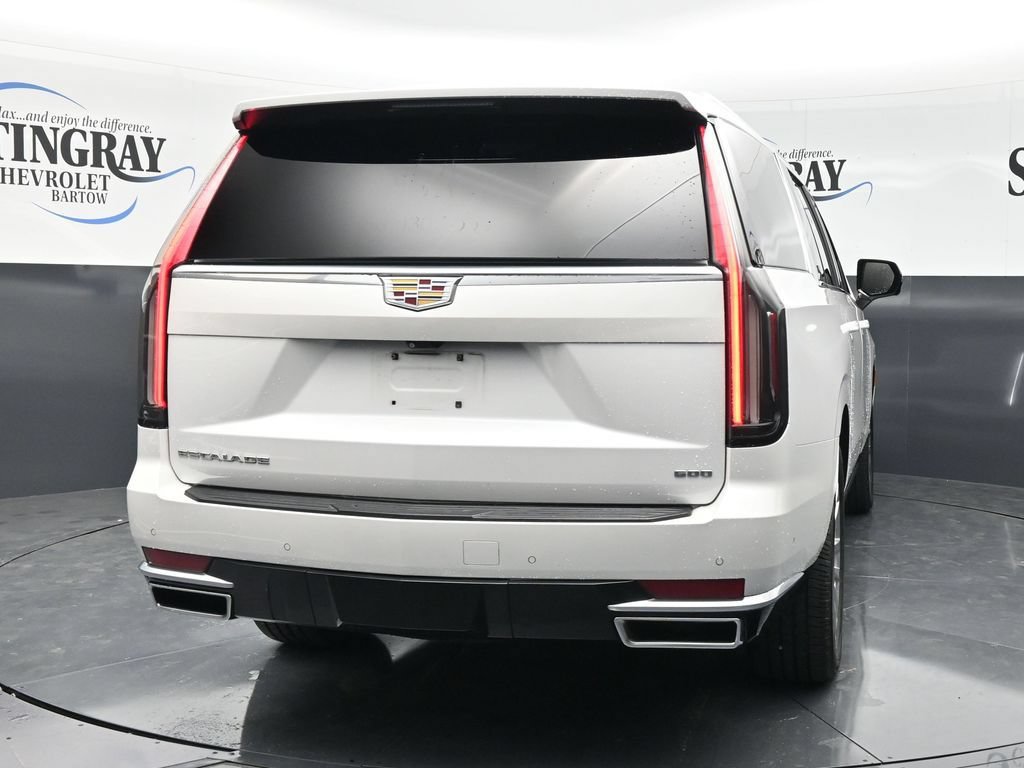 Used 2022 Cadillac Escalade ESV Premium Luxury w/ Performance Package AWD/4WD image 8