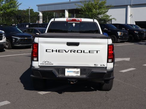 Used 2023 Chevrolet Colorado Trail Boss w/ Advanced Trailering Package AWD/4WD image 9
