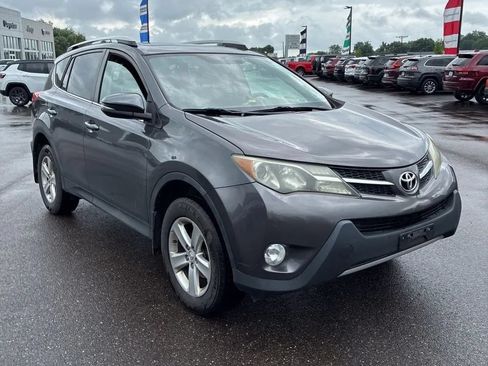 Used 2014 Toyota RAV4 XLE AWD/4WD image 12