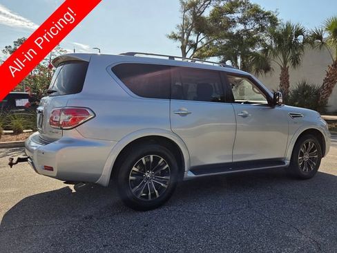 Used 2020 Nissan Armada Platinum w/ Captain's Chairs Package RWD image 5