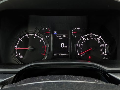 Used 2023 Toyota 4Runner SR5 RWD image 38