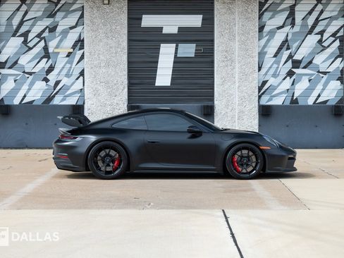 Used 2022 Porsche 911 GT3 RWD image 17
