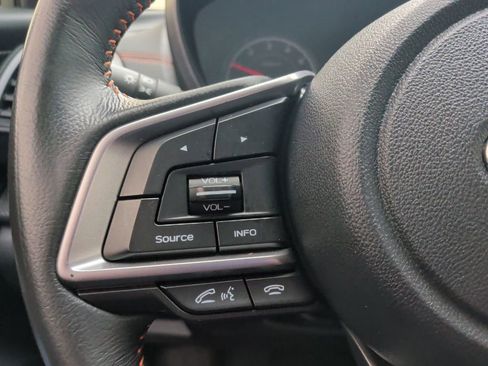 Used 2022 Subaru Crosstrek 2.0i Premium image 16