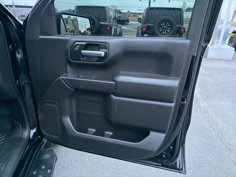 Used 2021 Chevrolet Silverado 1500 Custom image 20