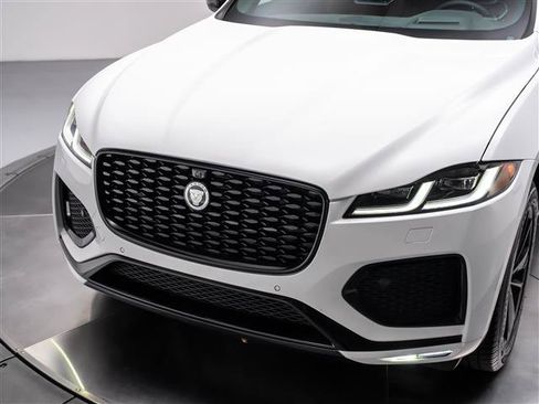 New 2026 Jaguar F-PACE R-Dynamic S AWD/4WD image 9