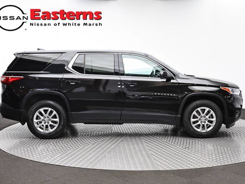 Used 2020 Chevrolet Traverse LS AWD/4WD image 4