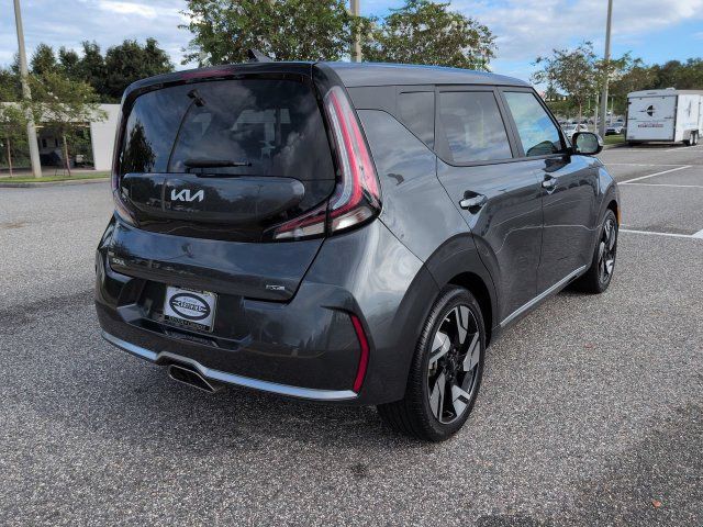 Used 2023 Kia Soul GT-Line w/ GT-Line Technology Package FWD image 4