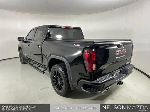 Used 2025 GMC Sierra 1500 Elevation image 9