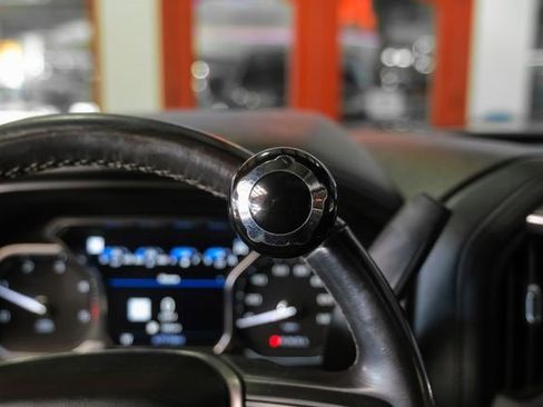 Used 2021 GMC Sierra 2500 Denali w/ Denali Ultimate Package image 19