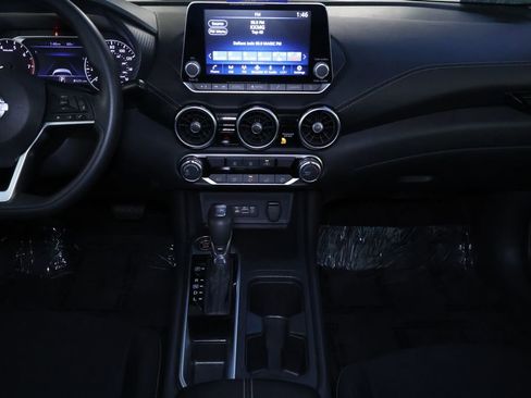 Used 2024 Nissan Sentra SV image 16