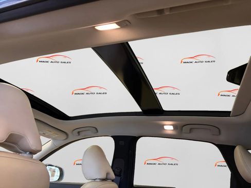 Used 2019 INFINITI QX50 Luxe w/ Cargo Package image 32