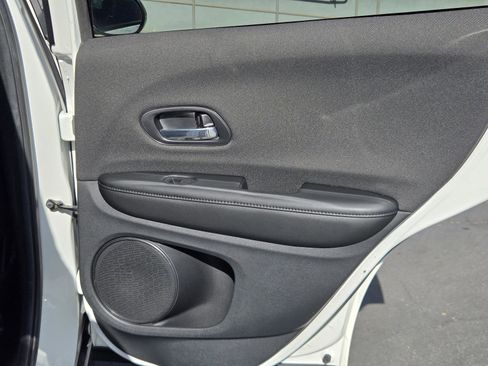 Used 2022 Honda HR-V Sport image 27