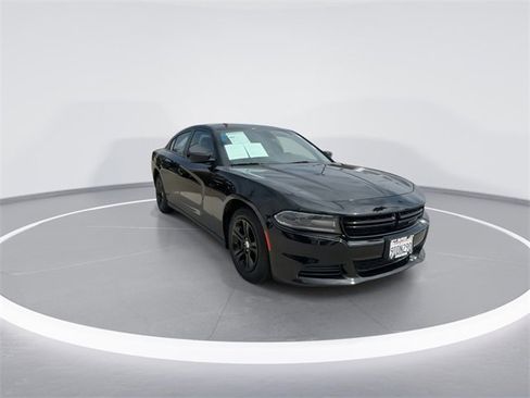 Certified 2022 Dodge Charger SXT w/ Leather Interior Group image 2