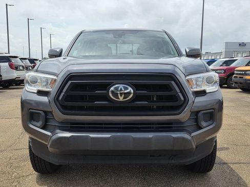 Used 2021 Toyota Tacoma SR AWD/4WD image 2