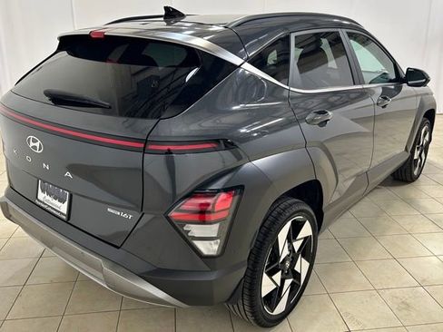 Used 2024 Hyundai Kona Limited AWD/4WD image 5
