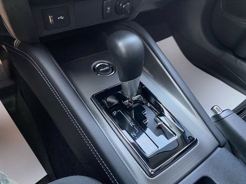 Used 2024 Mitsubishi Outlander Sport ES AWD/4WD image 34