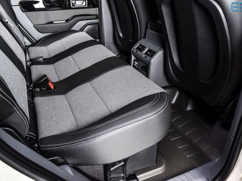 Used 2024 INEOS Grenadier Trialmaster Edition image 19