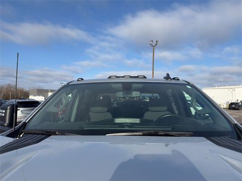 Used 2023 Chevrolet Silverado 2500 LT w/ Convenience Package image 25