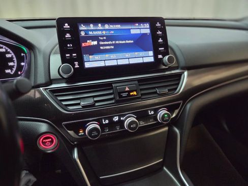 Used 2022 Honda Accord Sport image 22