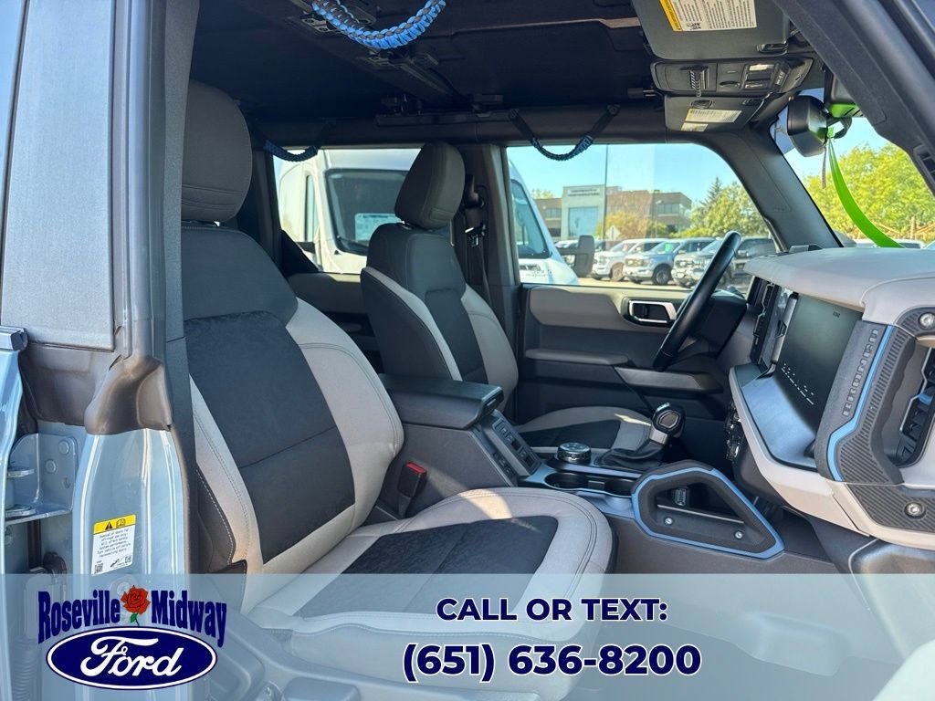Used 2023 Ford Bronco Wildtrak AWD/4WD image 37