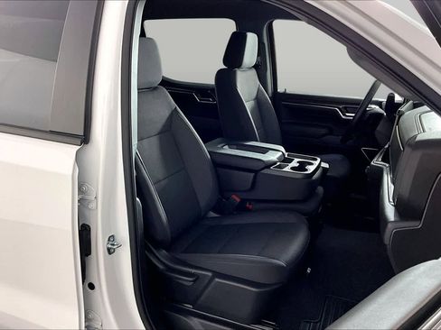 Certified 2023 Chevrolet Silverado 1500 LT AWD/4WD image 9