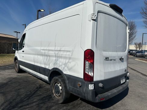 Used 2018 Ford Transit 250 148 Medium Roof image 5