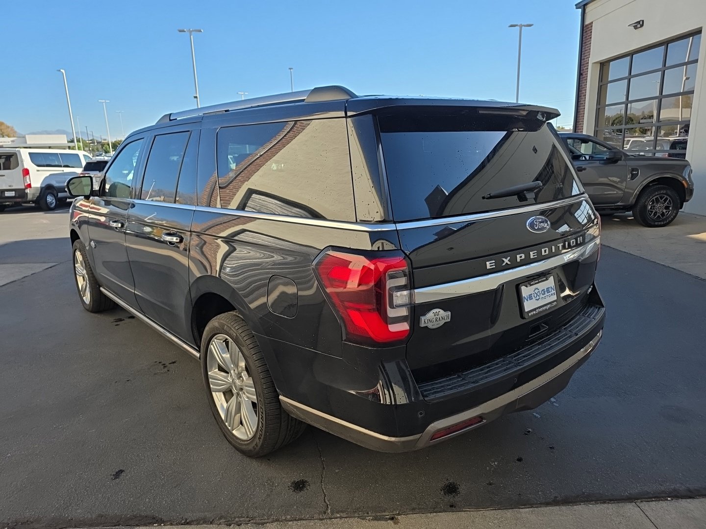 Used 2024 Ford Expedition Max King Ranch AWD/4WD image 28