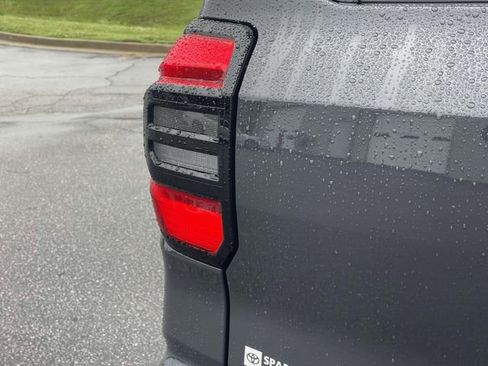 Used 2025 Toyota 4Runner Limited AWD/4WD image 12