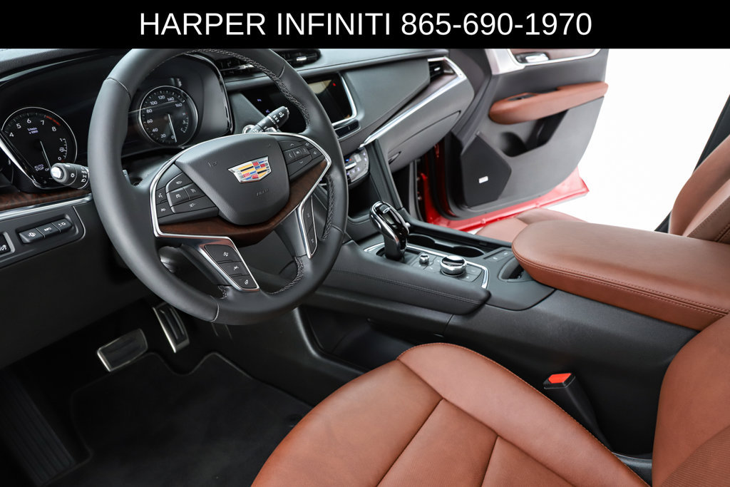 Used 2025 Cadillac XT5 Sportv w/ Technology Package AWD/4WD image 58