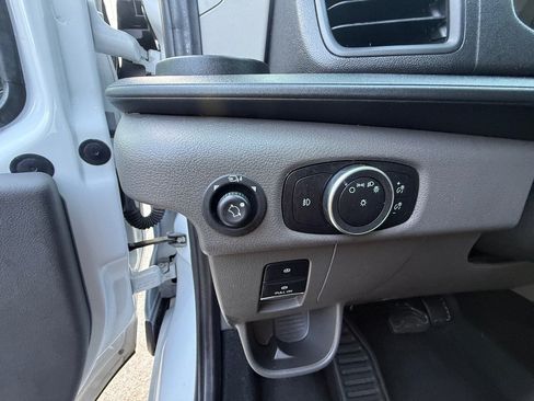 Used 2023 Ford Transit 350 XLT RWD image 19