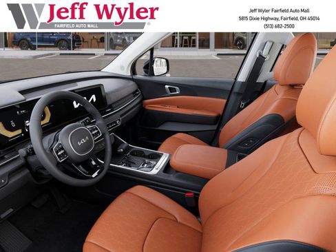 New 2026 Kia Carnival EX image 18