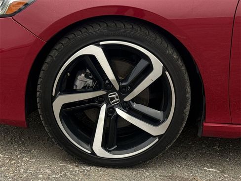 Used 2022 Honda Accord Sport image 12