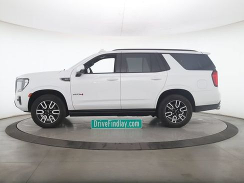 Used 2023 GMC Yukon AT4 w/ AT4 Premium Plus Package AWD/4WD image 9