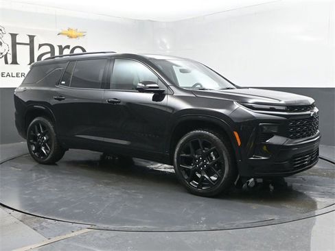 New 2026 Chevrolet Traverse RS w/ LPO, Floor Liner Package image 6