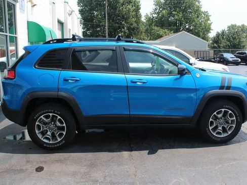 Used 2022 Jeep Cherokee Trailhawk w/ Sound & Nav Group AWD/4WD image 5