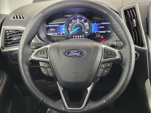 Used 2024 Ford Edge SEL w/ Convenience Package image 25