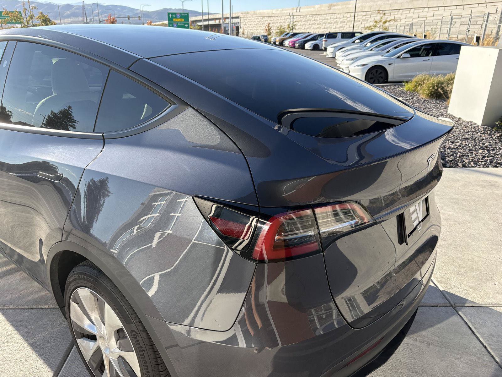 Used 2023 Tesla Model Y 2WD image 6
