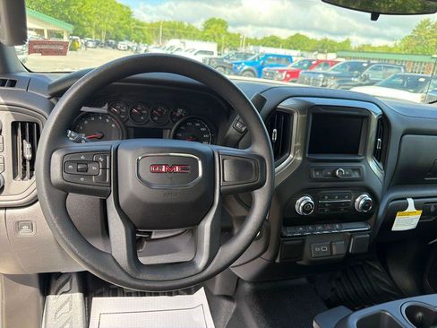 New 2026 GMC Sierra 1500 Pro w/ Pro Value Package AWD/4WD image 15