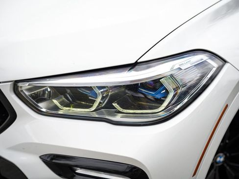 Used 2020 BMW X6 M50i w/ Executive Package AWD/4WD image 4